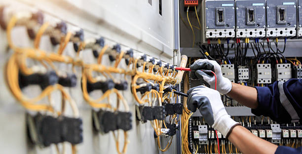 Professional Electrician technician working in Turtle Creek, PA